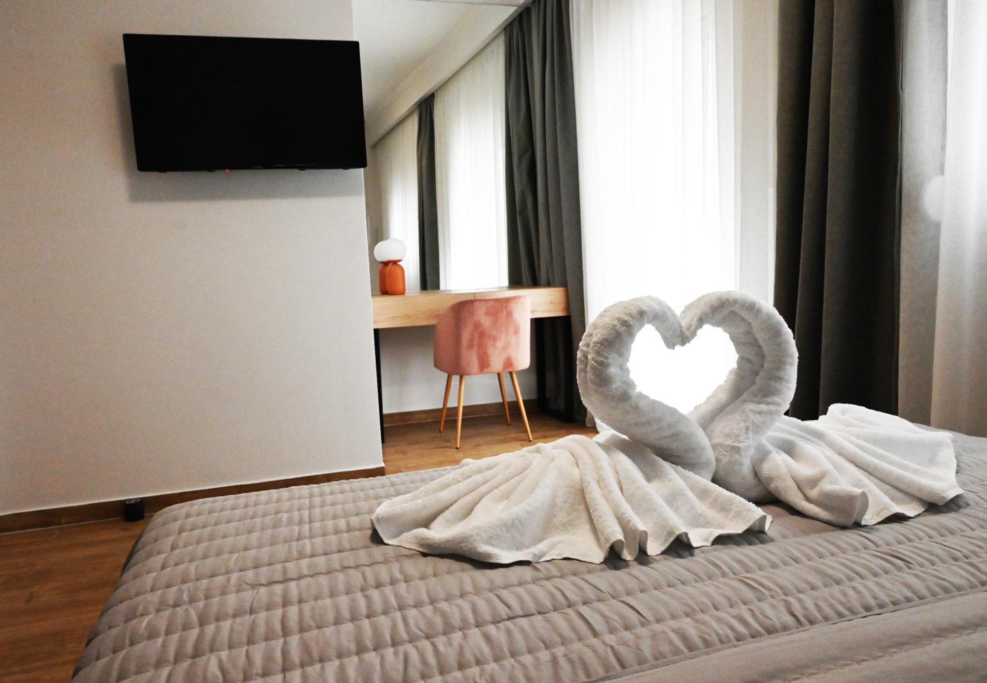 Mouson Luxury Suite With Free Private Parking Kavala Exterior foto