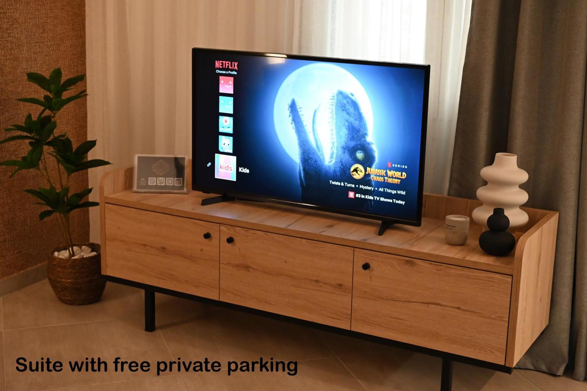 Mouson Luxury Suite With Free Private Parking Kavala Exterior foto