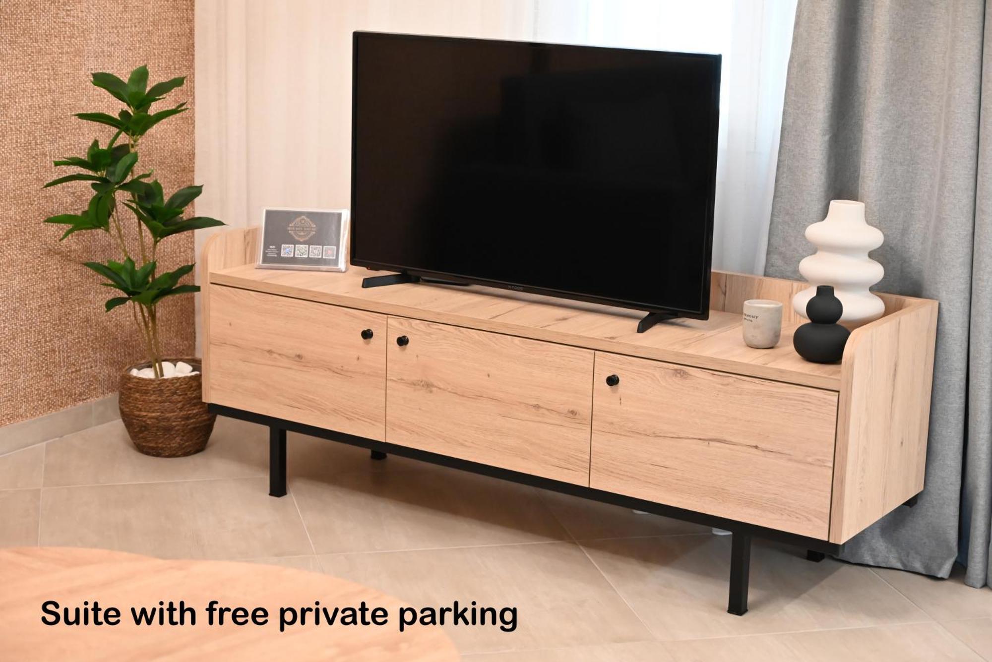 Mouson Luxury Suite With Free Private Parking Kavala Exterior foto